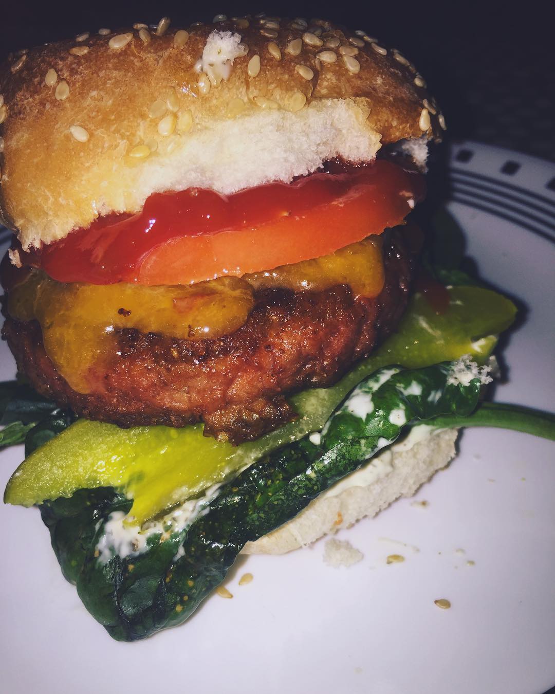Finally got some Beyond Meat burgers This burger cooks lookshellip